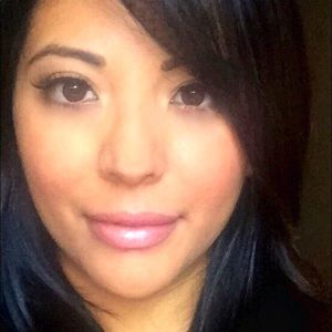 Meet your Posher, Helen